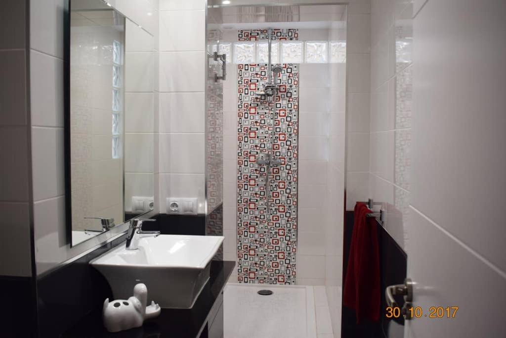 Apartamento En El Centro De Alicante Dış mekan fotoğraf